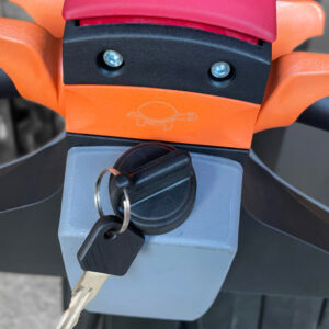 Фото Самоходный Штабелер OXLIFT AX12DL 1600 мм 1200 кг Li-ion 9